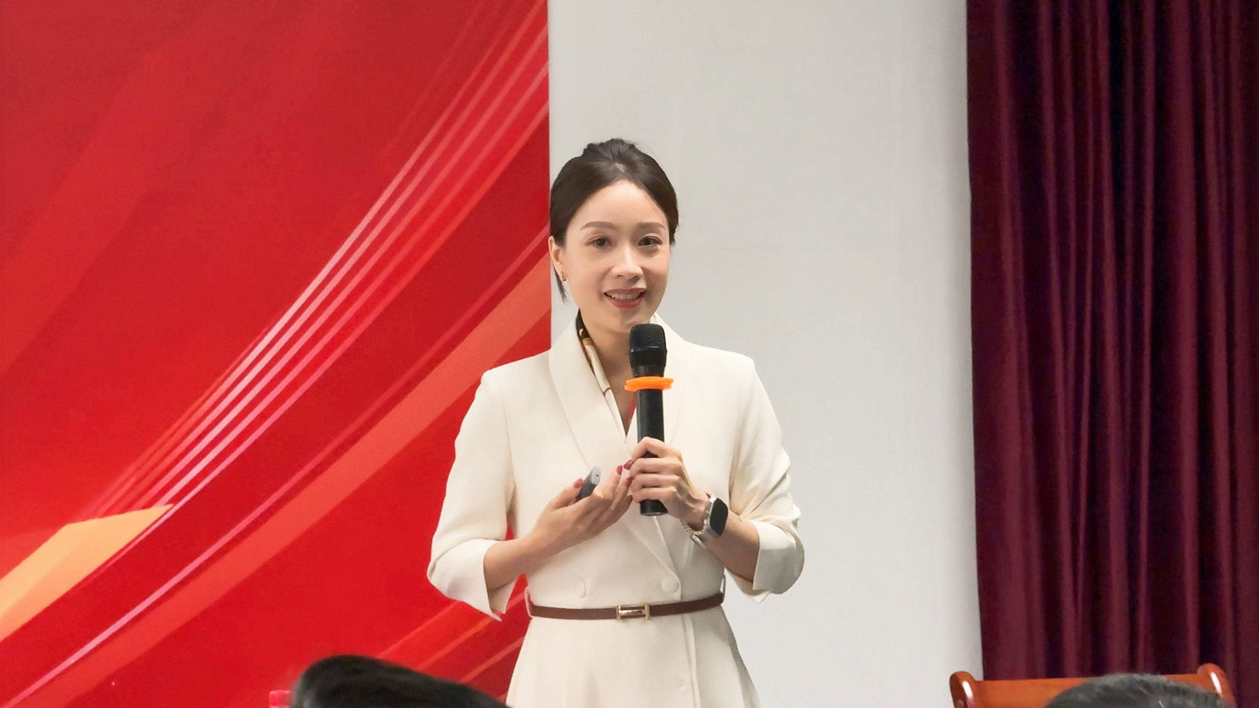 “禮”行招標(biāo)——招標(biāo)中心舉辦全員商務(wù) 禮儀專題內(nèi)訓(xùn)